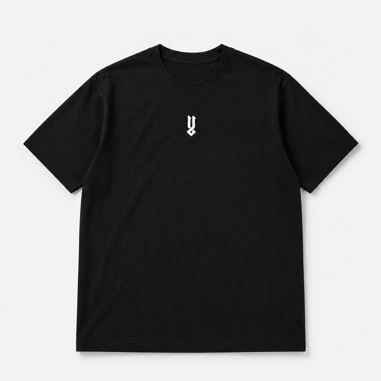 No "Laa" Embroidered T-Shirt